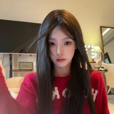 高级感爆棚的私藏小众氛围感女生头像合集 女生头像 第3张