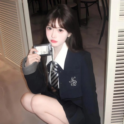 气质女头像高贵，氛围感直接拉满 女生头像 第2张