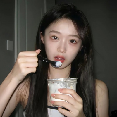 宝藏！ins小众可爱漂亮女生头像来袭 女生头像 第2张