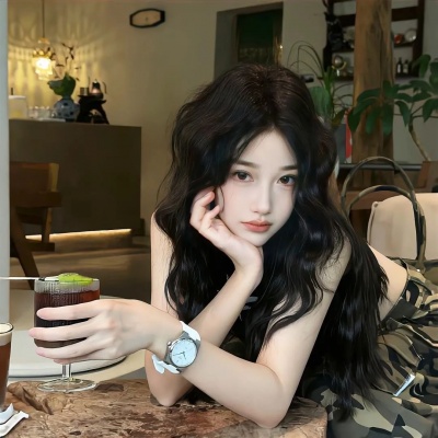 2025最新ins小众女生头像合集|高级感爆棚 女生头像 第6张 2025最新ins小众女生头像合集|高级感爆棚 女生头像 第6张