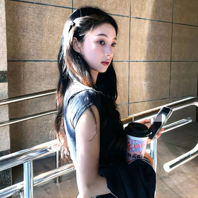 2025超全女生头像合集！清新 / 气质 / 氛围感头像免费下载 女生头像 第5张
