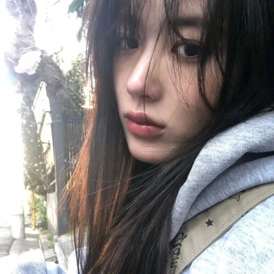 被狠狠拿捏的复古氛围感女生头像 女生头像 第8张 被狠狠拿捏的复古氛围感女生头像 女生头像 第8张