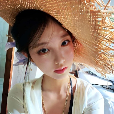 挖到宝啦！ins女头小众氛围感 女生头像 第9张