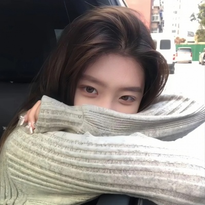 高级感爆棚的私藏小众氛围感女生头像合集 女生头像 第4张