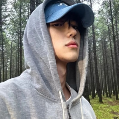 被帅晕！这些ins高级感男生头像超绝 男生头像 第6张