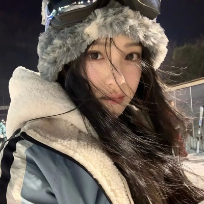 唯美系小众高级感女头分享|温柔治愈 /ins风 / 氛围感拉满 女生头像 第1张 唯美系小众高级感女头分享|温柔治愈 /ins风 / 氛围感拉满 女生头像 第1张