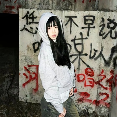 2025最新ins高级质感女生头像合集 女生头像 第3张 2025最新ins高级质感女生头像合集 女生头像 第3张