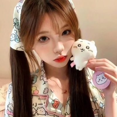 小众不撞款!2025氛围感女生头像精选 女生头像 第6张 小众不撞款!2025氛围感女生头像精选 女生头像 第6张