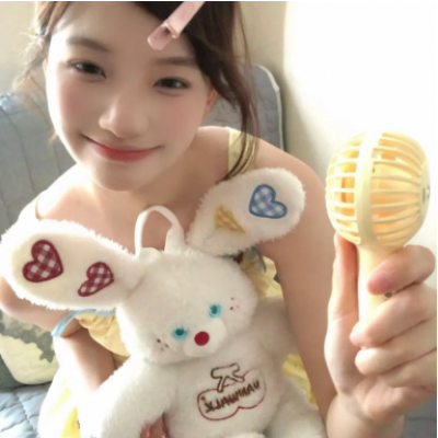 小众干净甜美少女头像推荐来啦! 女生头像 第4张 小众干净甜美少女头像推荐来啦! 女生头像 第4张