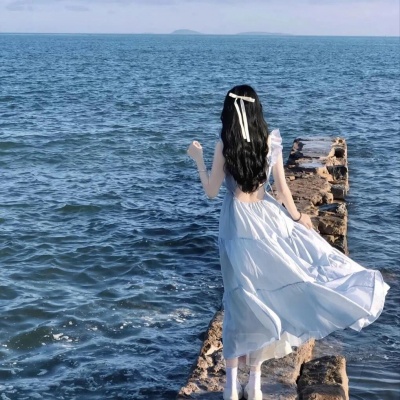 绝美!海边唯美背影女头推荐 女生头像 第5张 绝美!海边唯美背影女头推荐 女生头像 第5张