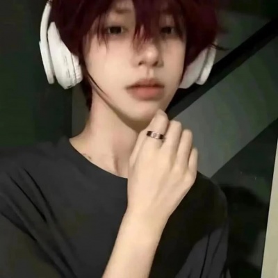 ins个性男生头像,让人忍不住多看几眼! 男生头像 第2张 ins个性男生头像,让人忍不住多看几眼! 男生头像 第2张