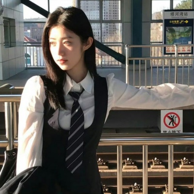 挖到宝啦!满满的高级感氛围感ins小众韩系女生头像分享 女生头像 第8张 挖到宝啦!满满的高级感氛围感ins小众韩系女生头像分享 女生头像 第8张
