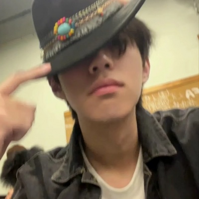 ins小众男生头像真人,被这些帅哥拿捏了 男生头像 第1张 ins小众男生头像真人,被这些帅哥拿捏了 男生头像 第1张
