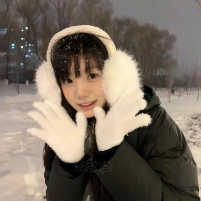 不明显情侣头像一人一半,低调又甜蜜 情侣头像 第3张 不明显情侣头像一人一半,低调又甜蜜 情侣头像 第3张