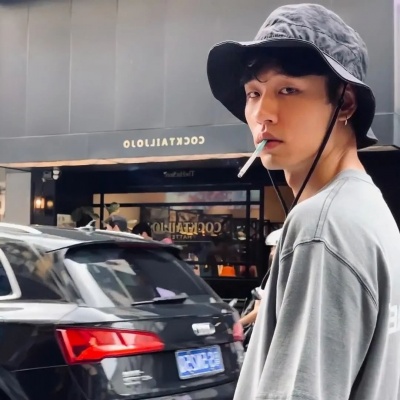 被问N次的ins小众高级质感男生头像来啦 男生头像 第6张