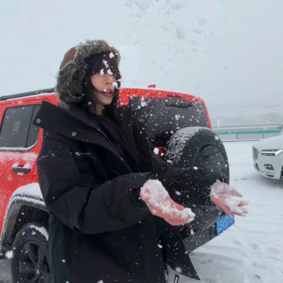 高冷霸气女生头像真人,酷飒到爆! 女生头像 第3张 高冷霸气女生头像真人,酷飒到爆! 女生头像 第3张