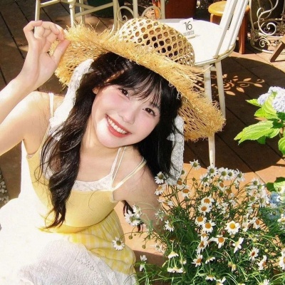 被这组可爱森系暖色温暖女生头像美哭啦 女生头像 第1张