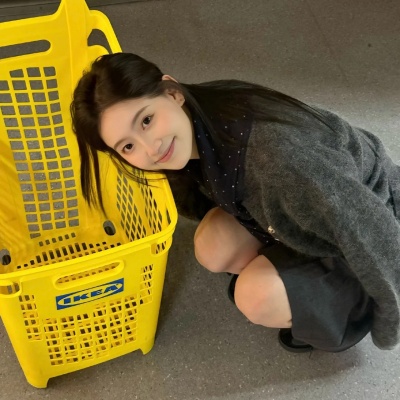 小众头像高级气质女生，简直是宝藏！ 女生头像 第5张