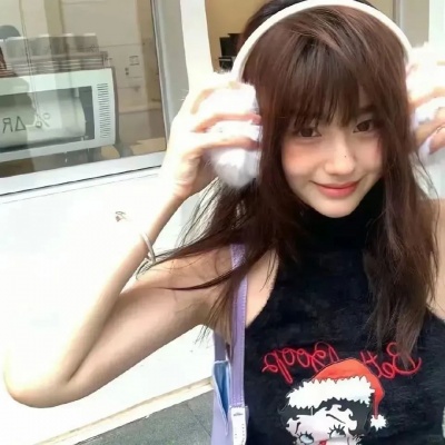 挖到宝啦!小众高级氛围感女头推荐 女生头像 第10张 挖到宝啦!小众高级氛围感女头推荐 女生头像 第10张
