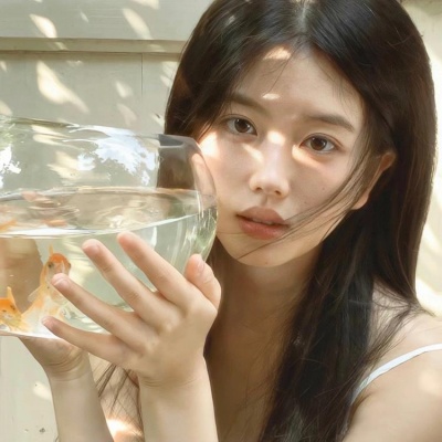 小众氛围感拉满的绝美鱼系女头来啦 女生头像 第6张 小众氛围感拉满的绝美鱼系女头来啦 女生头像 第6张
