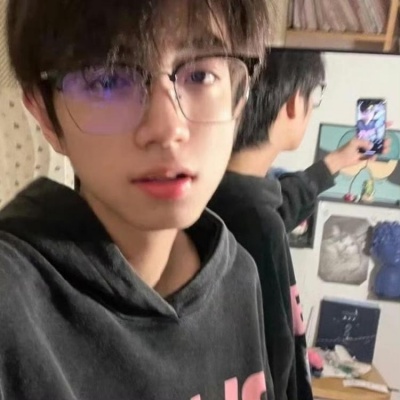 挖到宝啦!ins小众氛围感男头来袭 男生头像 第4张 挖到宝啦!ins小众氛围感男头来袭 男生头像 第4张