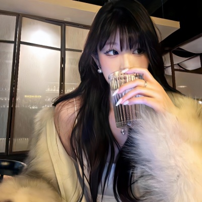 被问无数次的气质简约小众女生头像 女生头像 第4张 被问无数次的气质简约小众女生头像 女生头像 第4张