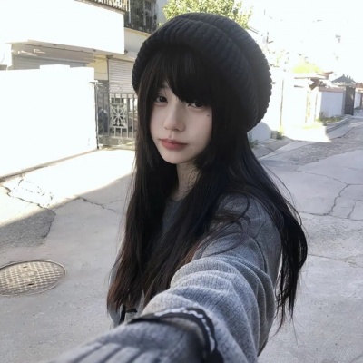 氛围感拉满的复古滤镜女生头像来啦 女生头像 第3张 氛围感拉满的复古滤镜女生头像来啦 女生头像 第3张