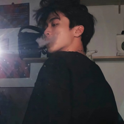 超绝！干净帅气优质男头推荐 男生头像 第6张