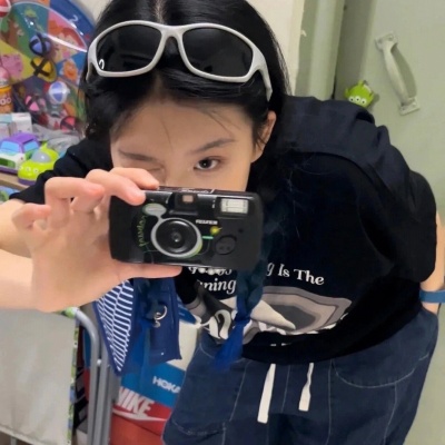 私藏高级感氛围感小众女头精选，冷门又独特的女生专属 女生头像 第8张