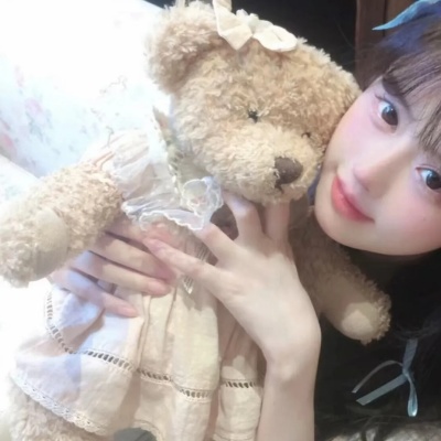 对象不是人系列情头，两边都是女生 情侣头像 第3张