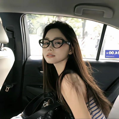 女生头像小众ins风，一眼就心动！ 女生头像 第7张