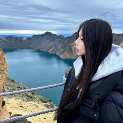 被这组ins高级质感女生头像美到了 女生头像 第8张