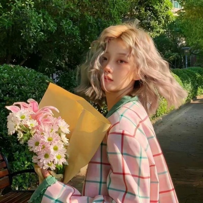 微信头像小众真人女生，一眼心动 女生头像 第10张