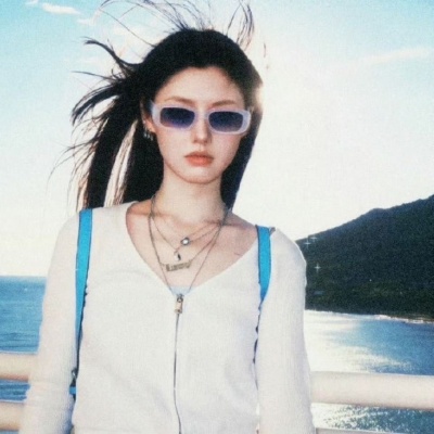 2025最新ins小众女生头像大全!高级感溢出屏幕 女生头像 第8张 2025最新ins小众女生头像大全!高级感溢出屏幕 女生头像 第8张