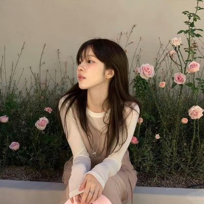 ins风唯美小众女生头像合集,私藏级颜值暴击 女生头像 第8张 ins风唯美小众女生头像合集,私藏级颜值暴击 女生头像 第8张