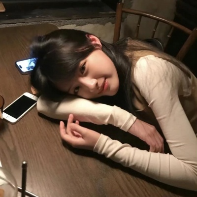 挖到宝啦！ins女头小众氛围感 女生头像 第2张