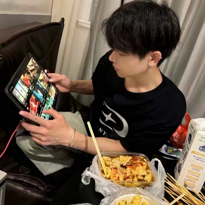 挖到宝啦!真人氛围小众男生头像分享 男生头像 第8张 挖到宝啦!真人氛围小众男生头像分享 男生头像 第8张