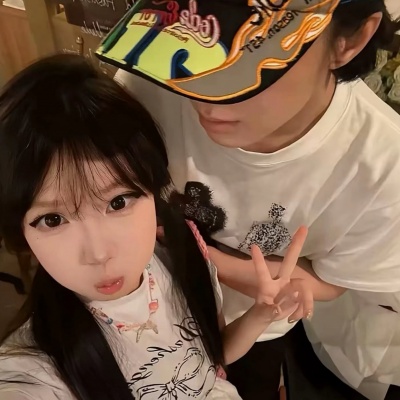 甜度爆表!可爱双人甜蜜情侣头像来袭 情侣头像 第4张 甜度爆表!可爱双人甜蜜情侣头像来袭 情侣头像 第4张
