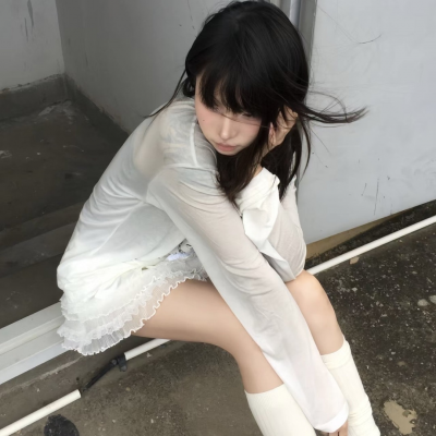 2025女生清纯头像，自然纯粹的美 女生头像 第9张