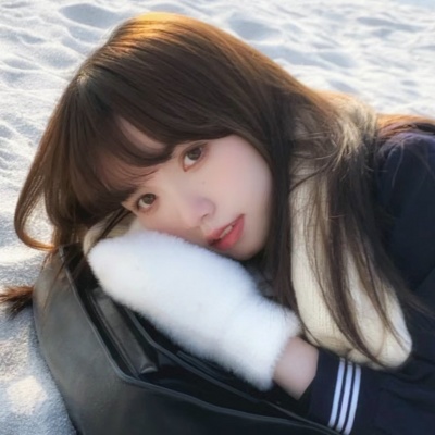冬日氛围感真人女生头像推荐 女生头像 第5张 冬日氛围感真人女生头像推荐 女生头像 第5张