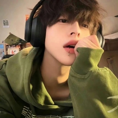 ins小众WeChat男生头像分享 男生头像 第6张 ins小众WeChat男生头像分享 男生头像 第6张