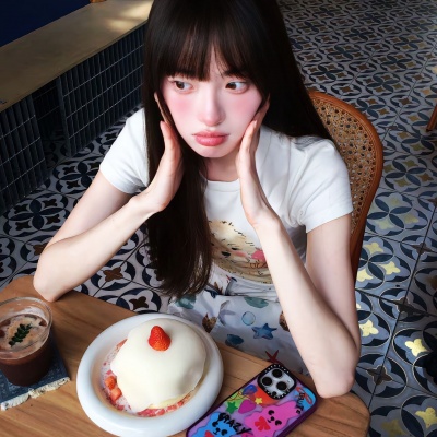 氛围感拉满的小众女头来啦 女生头像 第5张
