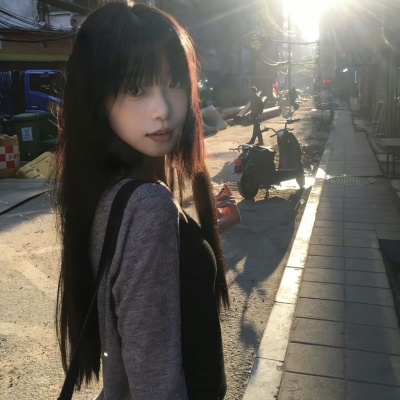 酷飒来袭!有个性女生真人头像推荐 女生头像 第7张 酷飒来袭!有个性女生真人头像推荐 女生头像 第7张