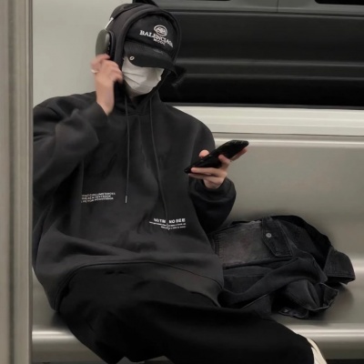 超酷!潮流男生真人头像来袭 男生头像 第1张 超酷!潮流男生真人头像来袭 男生头像 第1张