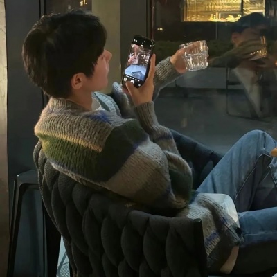 谁懂!这组ins氛围感小众高级男头 男生头像 第1张 谁懂!这组ins氛围感小众高级男头 男生头像 第1张