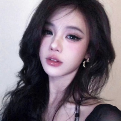 高级感女头精选：小众款自带格调超有范儿 女生头像 第1张
