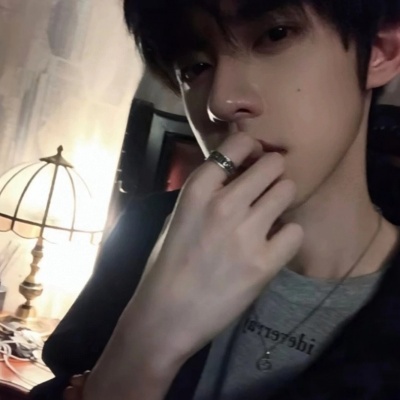 微信男生头像2025真人,每一张都独具魅力 男生头像 第3张 微信男生头像2025真人,每一张都独具魅力 男生头像 第3张