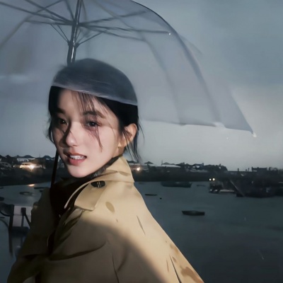 狠狠拿捏自由感美女头像 女生头像 第7张 狠狠拿捏自由感美女头像 女生头像 第7张