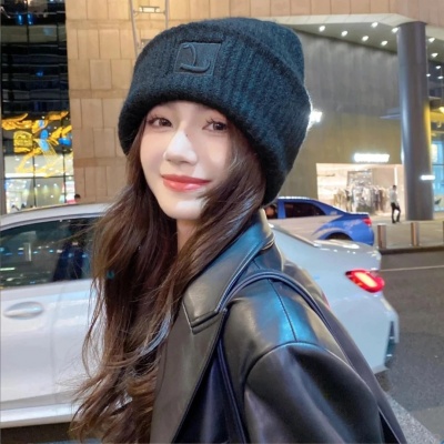 2025ins风气质女生头像分享,高级感 / 氛围感 / 小众 女生头像 第5张 2025ins风气质女生头像分享,高级感 / 氛围感 / 小众 女生头像 第5张