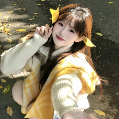 被秋天唯美氛围女生头像美哭啦！ 女生头像 第5张